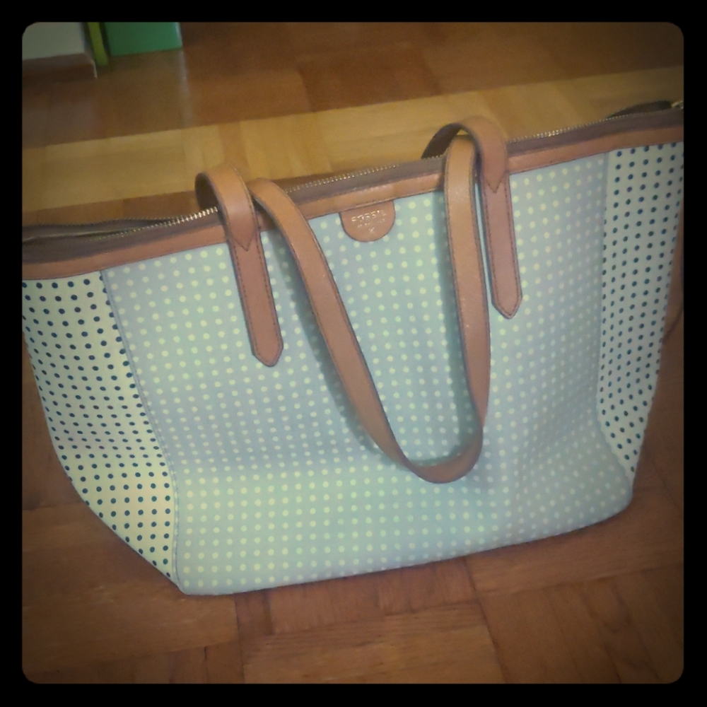 Fossil Tote